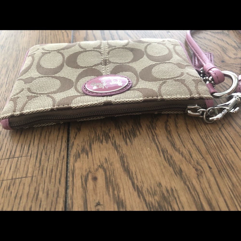 Coach Wristlet - Picture 3 of 6